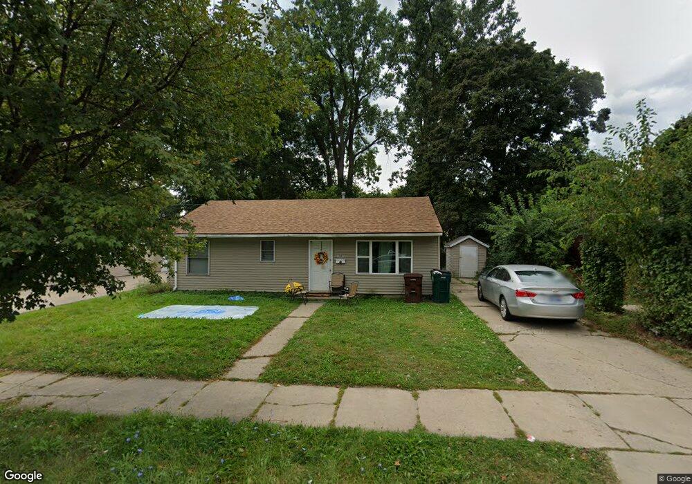 1301 W Willow St, Lansing, MI 48915 - photo 1