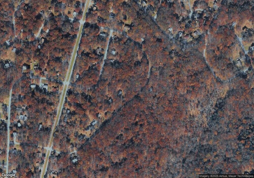 148 Cramer Rd, Bushkill, PA 18324 - photo 1