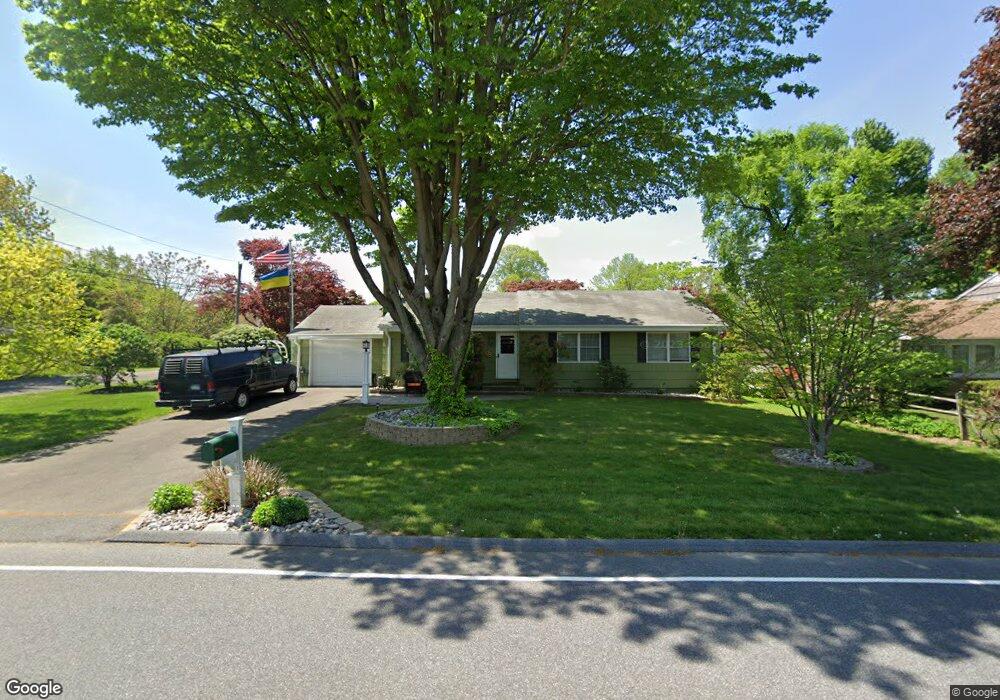 32 Elliott Rd, Trumbull, CT 06611 - photo 1