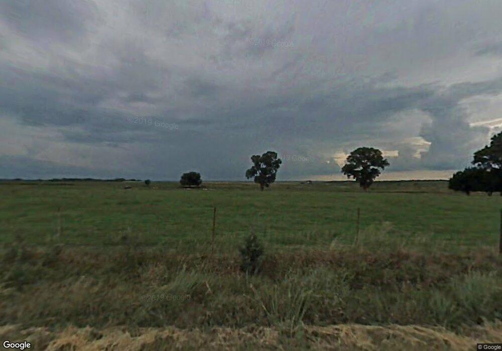 2841 SW Hays Rd, Topeka, KS 66614 - photo 1