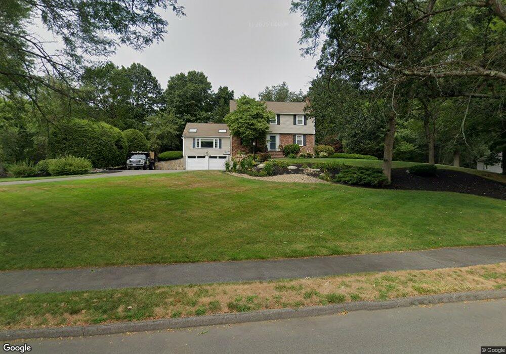 4 Naumkeag Row, Danvers, MA 01923 - photo 1