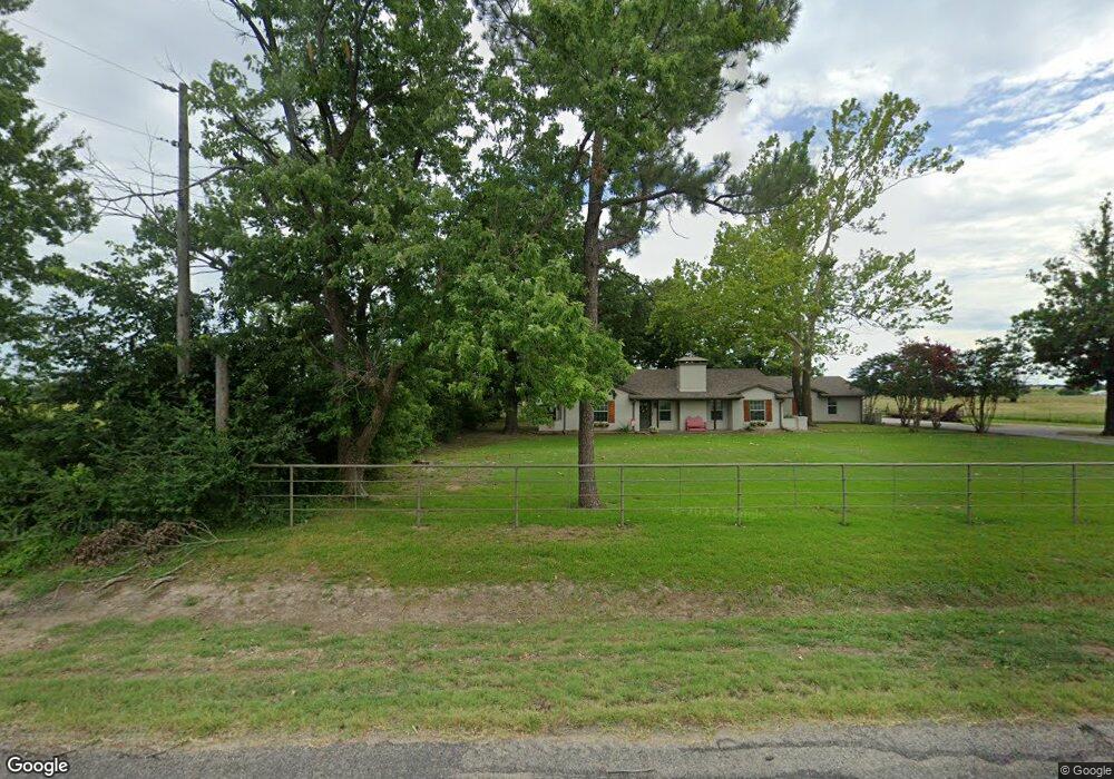 1413 W State Highway 56, Bonham, TX 75418 - photo 1