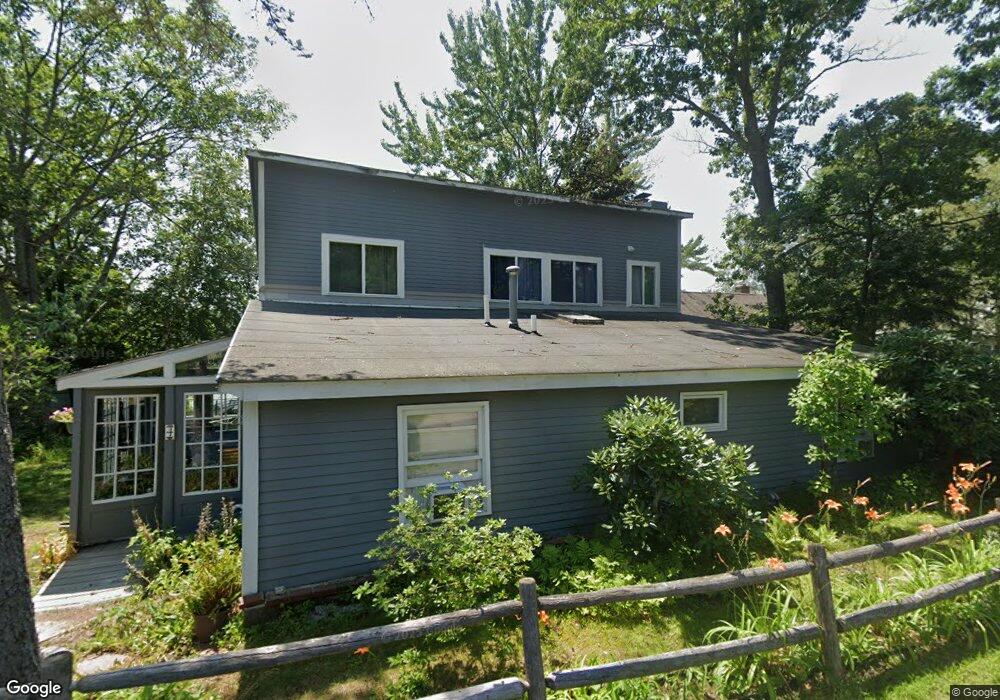 4 Avery St, Meredith, NH 03253 - photo 1