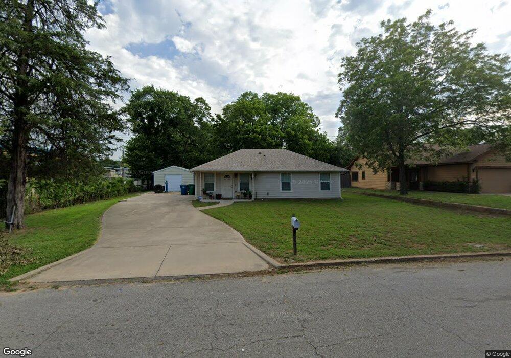 119 W Acheson St, Denison, TX 75021 - photo 1