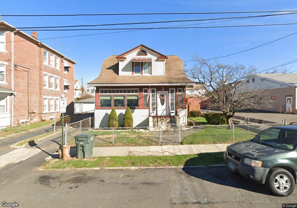 54 Alfred St, Bridgeport, CT 06605 - photo 1