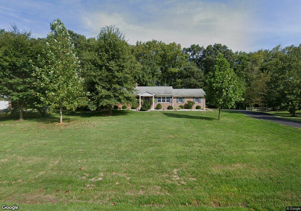 646 Clifton Dr, Bear, DE 19701 - photo 1