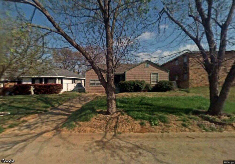 1017 W Elm St, Denison, TX 75020 - photo 1