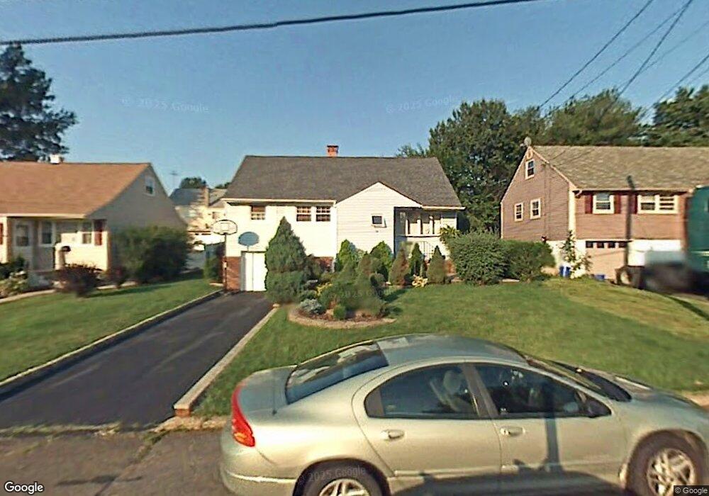 21 Reilly Ct, Metuchen, NJ 08840 - photo 1