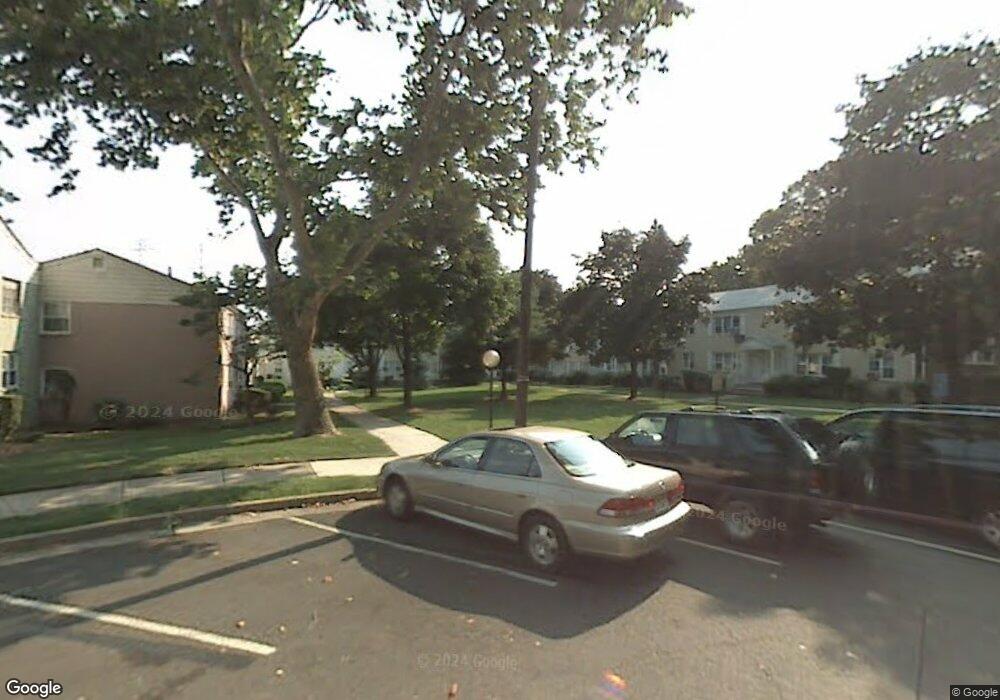 3B Garfield Park unit B, Edison, NJ 08837 - photo 1