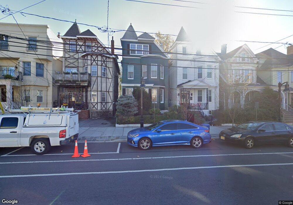 2206 Palisade Ave, Weehawken, NJ 07086 - photo 1