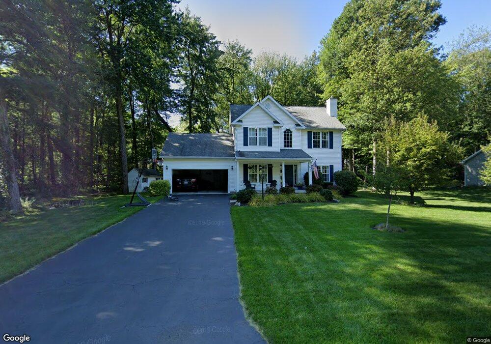 8 Kara Ln, Clifton Park, NY 12065 - photo 1