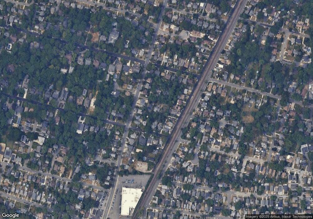 410 Lopez Dr, West Hempstead, NY 11552 - photo 1