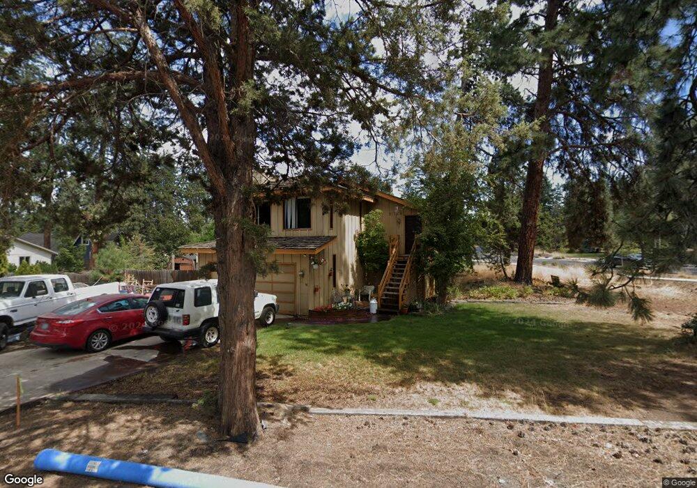 61124 Benham Rd, Bend, OR 97702 - photo 1