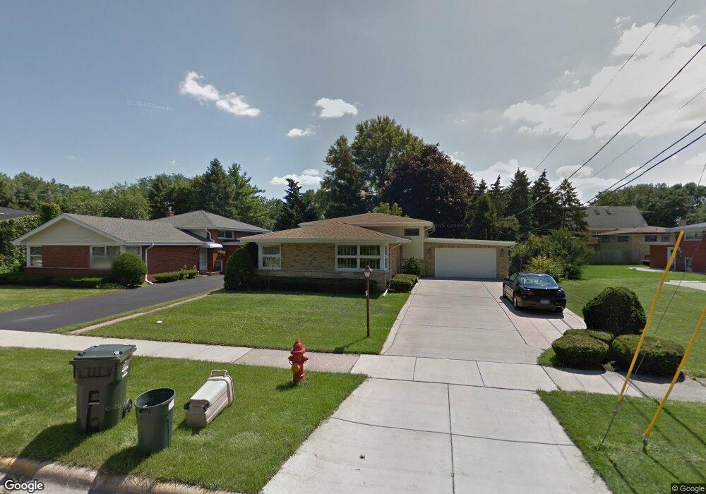 1935 Everett Ave, Des Plaines, IL 60018 - photo 1