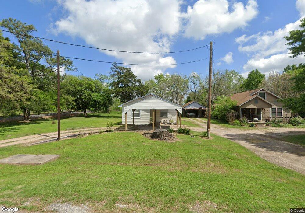 2605 Elm Ave, Bay City, TX 77414 - photo 1