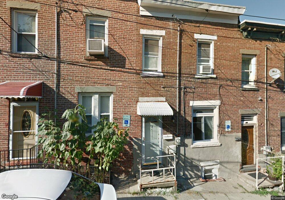 73 Moquette Row N, Yonkers, NY 10703 - photo 1