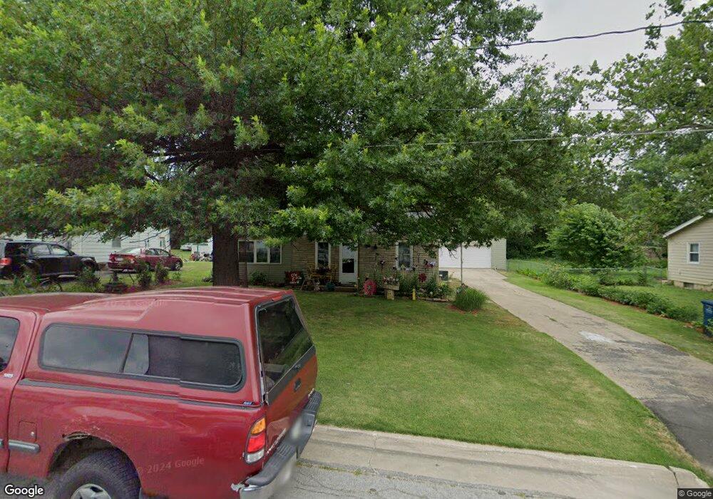 4311 SE 8th St, Des Moines, IA 50315 - photo 1
