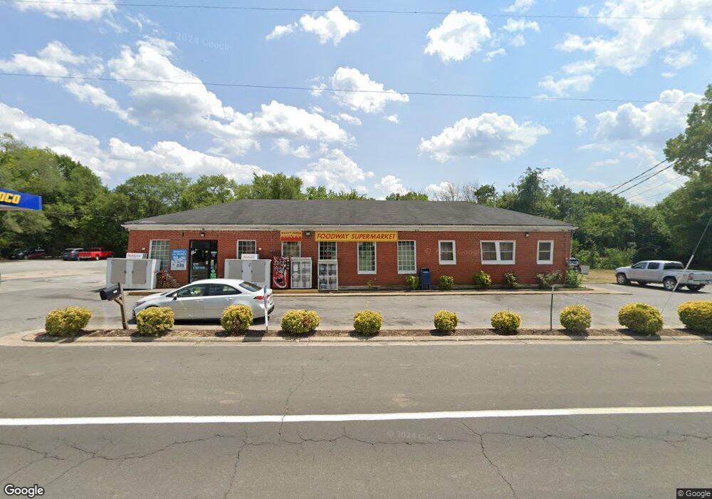 2868 Stonewall Jackson Hwy, Bentonville, VA 22610 - photo 1