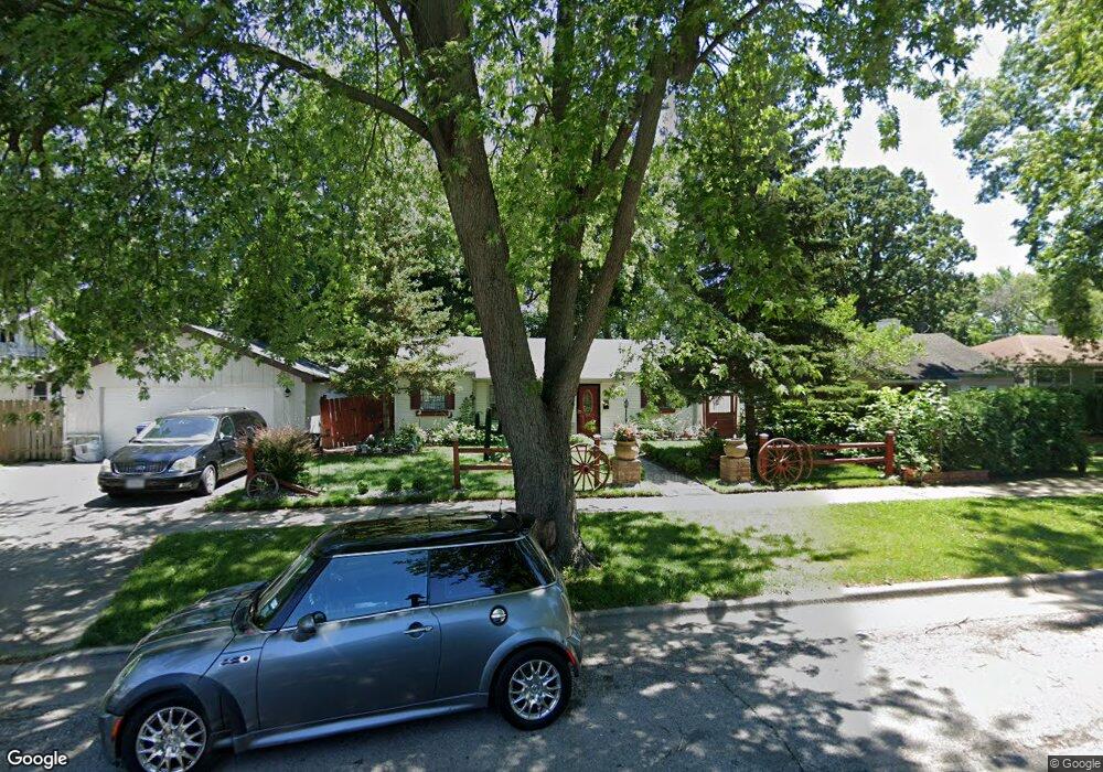 1337 N Linden Ave, Waukegan, IL 60085 - photo 1