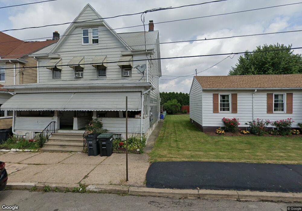 366 S Poplar St, Hazleton, PA 18201 - photo 1