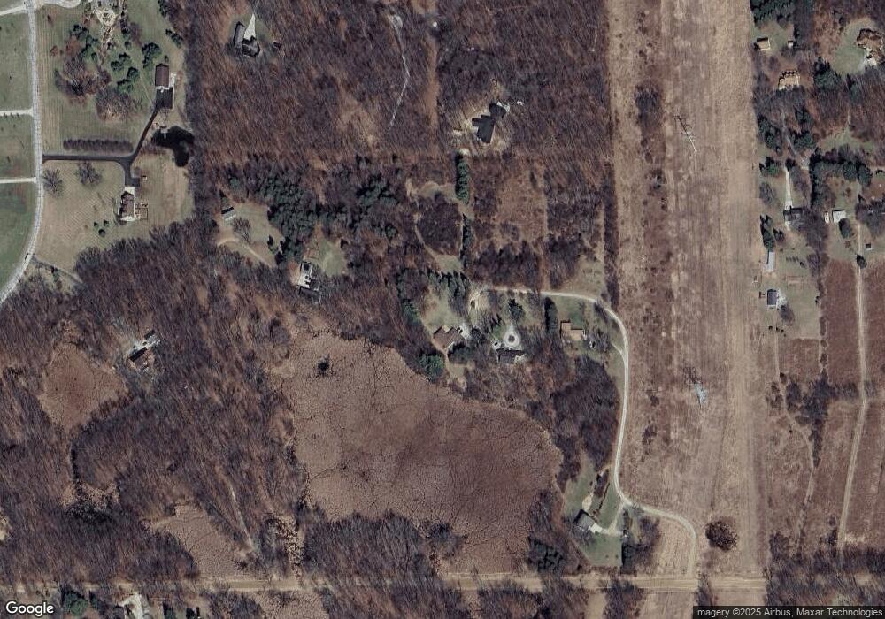 11140 Trinkle Rd, Dexter, MI 48130 - photo 1