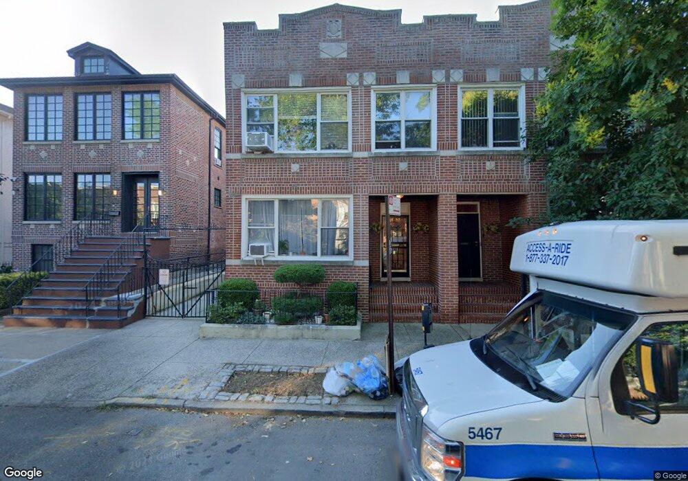 3057 35th St, Astoria, NY 11103 - photo 1