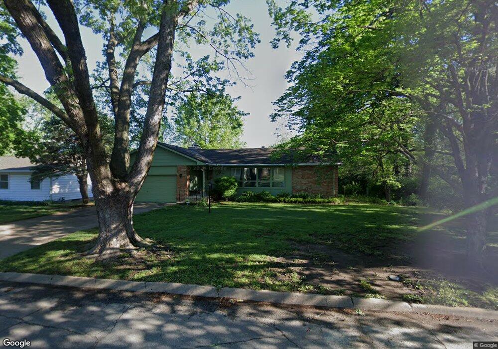 2600 SW 9th St, Topeka, KS 66606 - photo 1