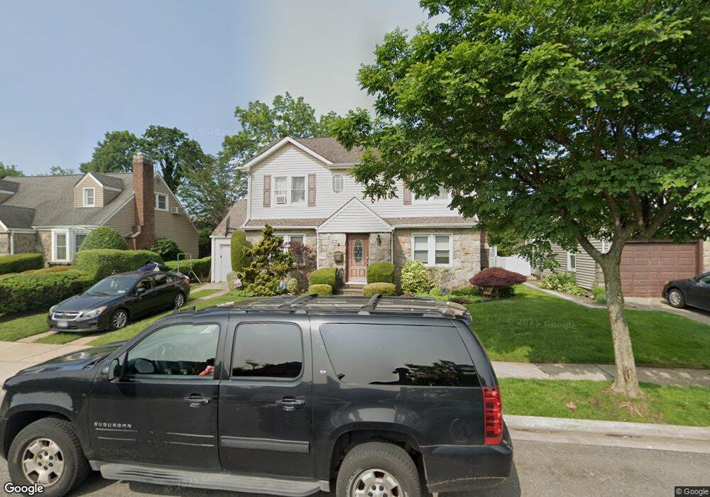 525 Foch Blvd, Mineola, NY 11501 - photo 1