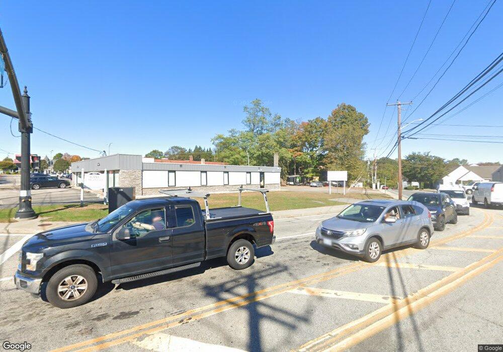 4 Austin Ave, Smithfield, RI 02828 - photo 1