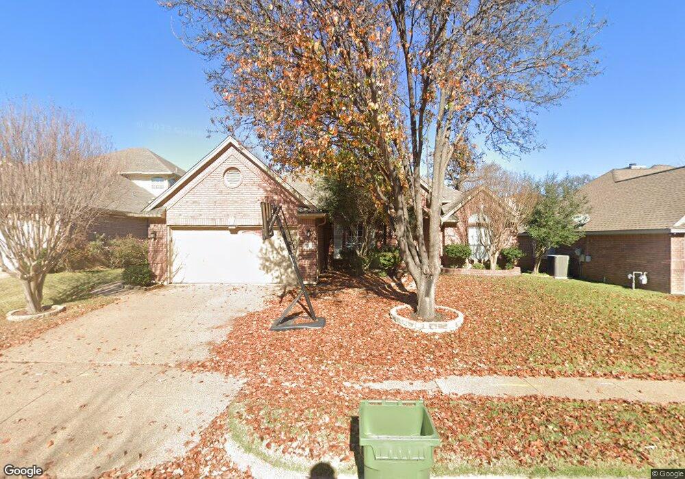 2713 Maple Brook Ct, Bedford, TX 76021 - photo 1