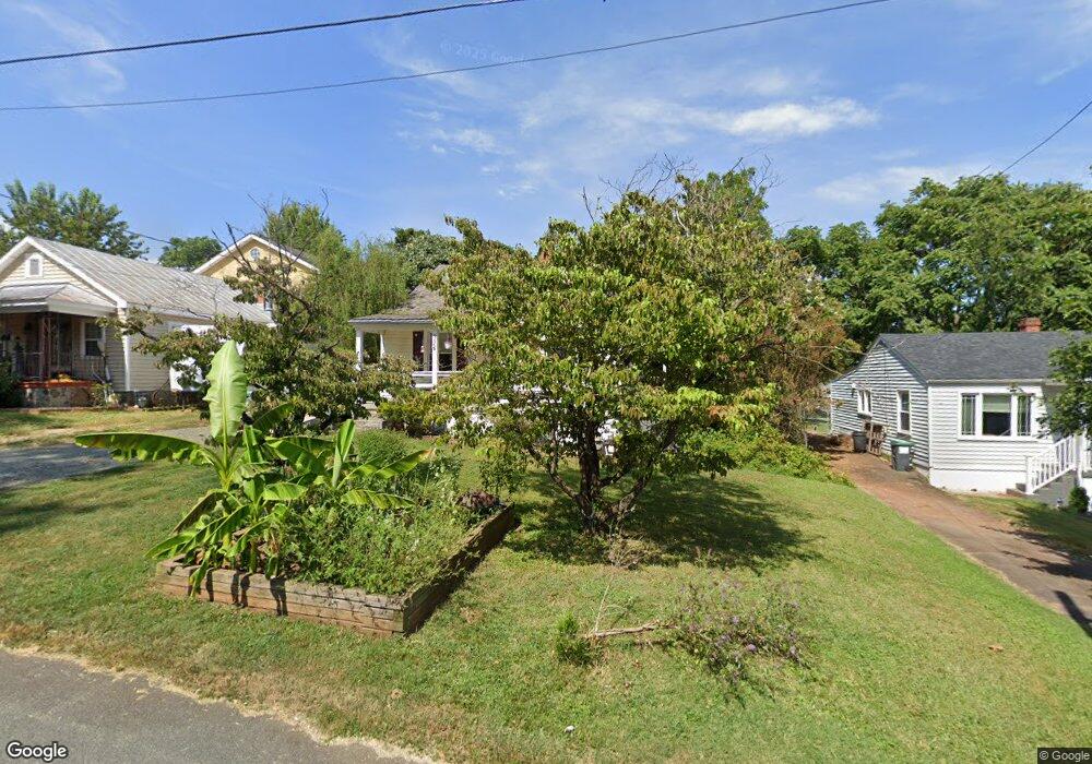 905 Stonehenge Ave, Charlottesville, VA 22902 - photo 1