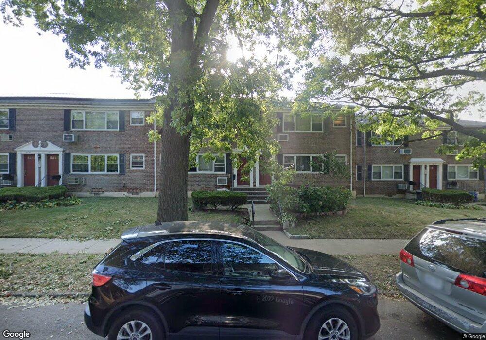 67-21 152nd St unit 211B, Flushing, NY 11367 - photo 1