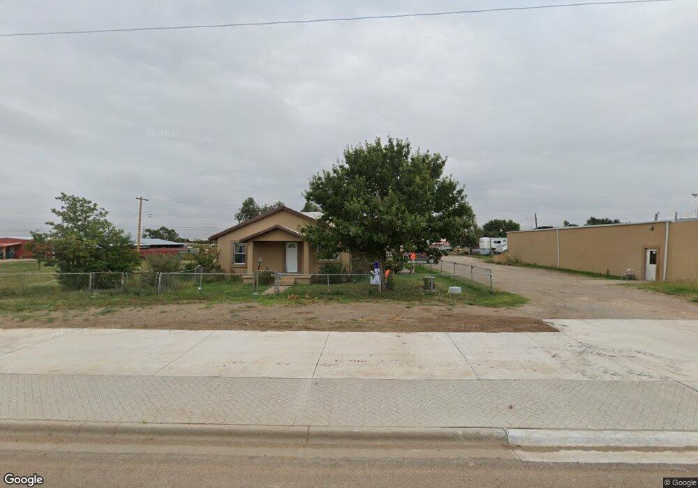 1218 N Maddox Ave, Dumas, TX 79029 - photo 1