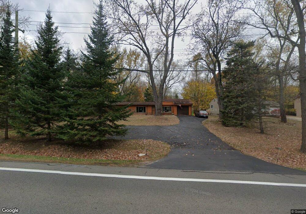 3522 Green Lake Rd, West Bloomfield, MI 48324 - photo 1