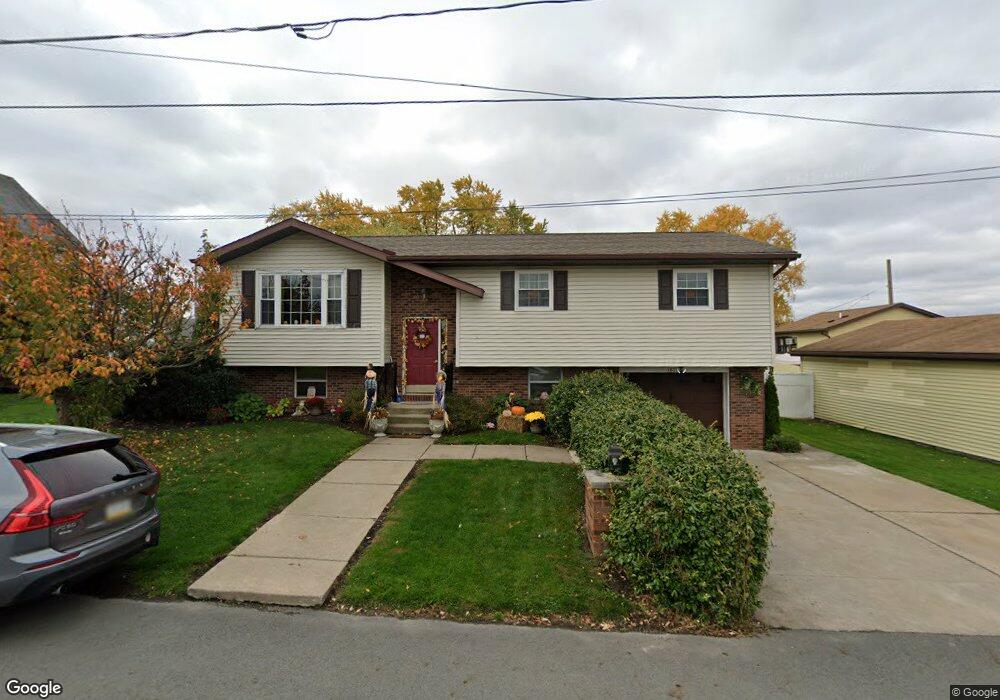 1813 Pettibone St, Scranton, PA 18504 - photo 1