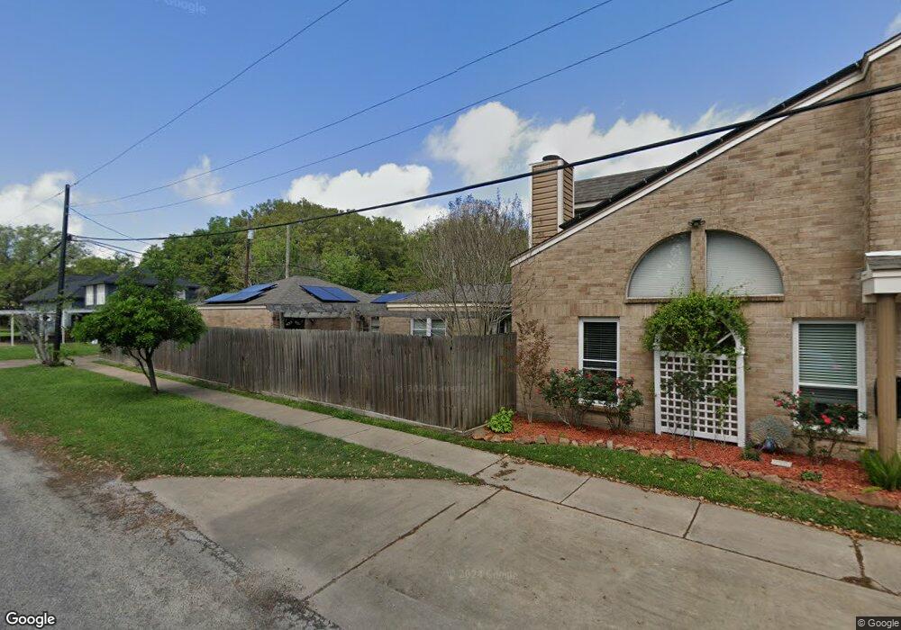 1919 Austin St, Bay City, TX 77414 - photo 1