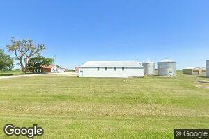 7067 Oak Ave, Raymond, IL 62560