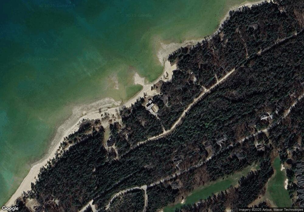 12459 Meanderline Rd, Charlevoix, MI 49720 - photo 1