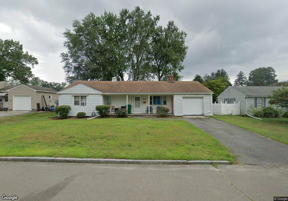 82 Donlyn Dr, Chicopee, MA 01013 - photo 1