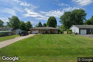 404 E Grant St, Bunker Hill, IL 62014
