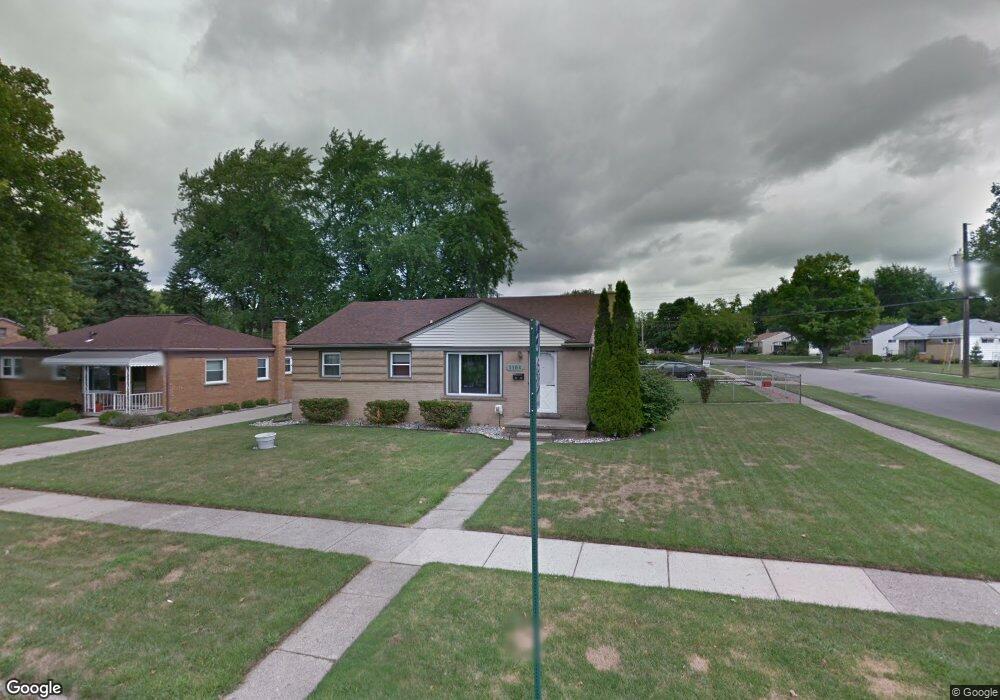 1104 Morris Ave, Lansing, MI 48917 - photo 1