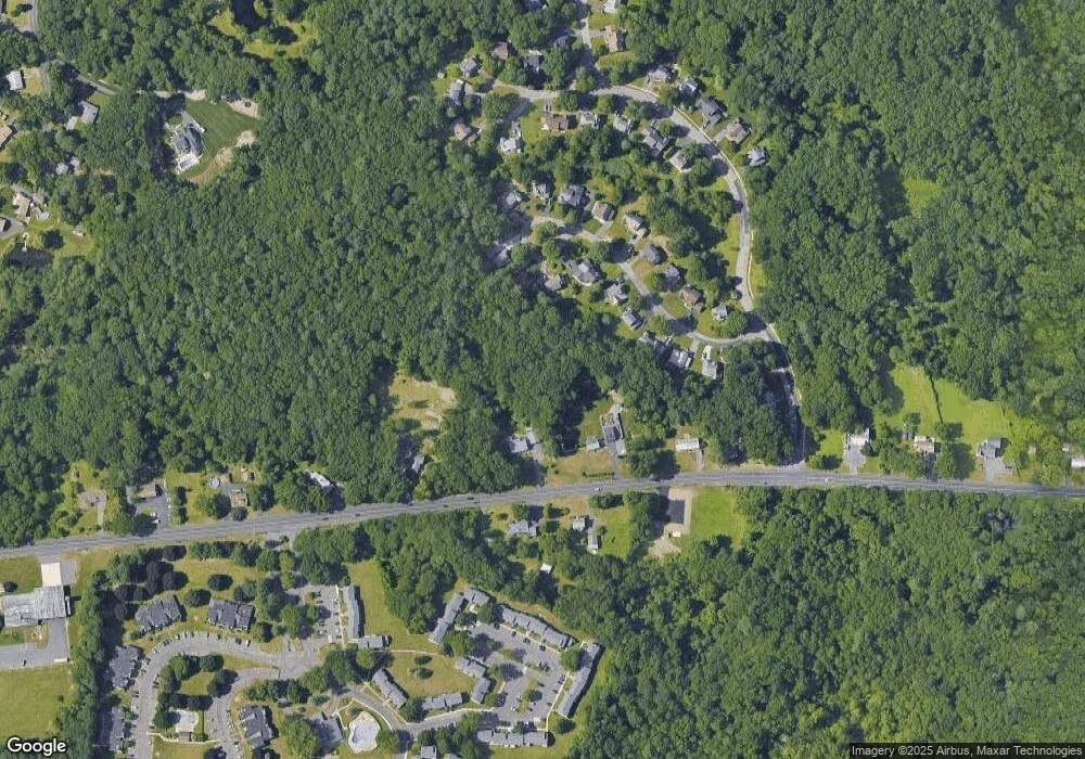 10 Victorian Woods Ln, South Windsor, CT 06074 - photo 1