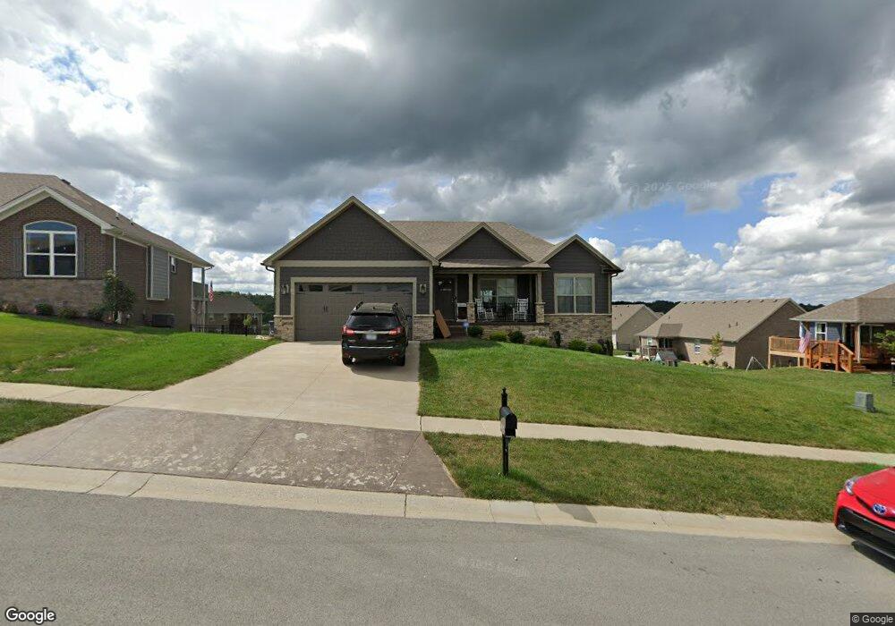 5015 Oakhill Ln, Georgetown, IN 47122 - photo 1