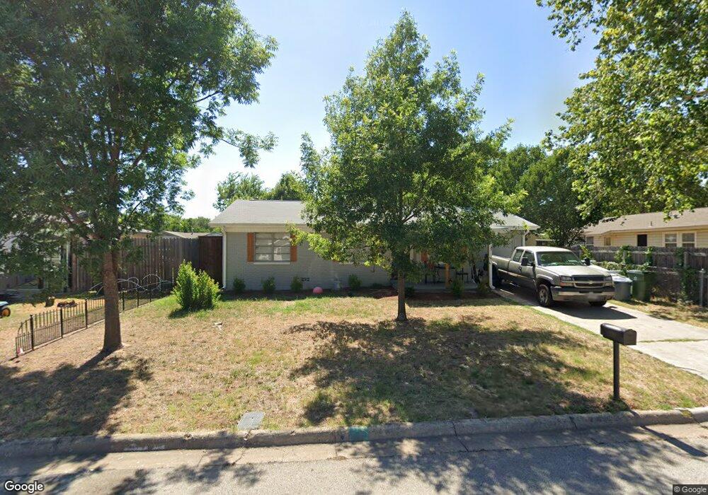 321 Anderson Dr, Hurst, TX 76053 - photo 1