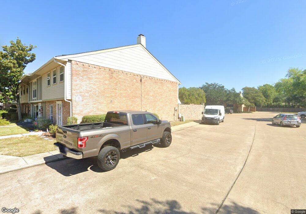 14259 Lost Meadow Ln, Houston, TX 77079 - photo 1