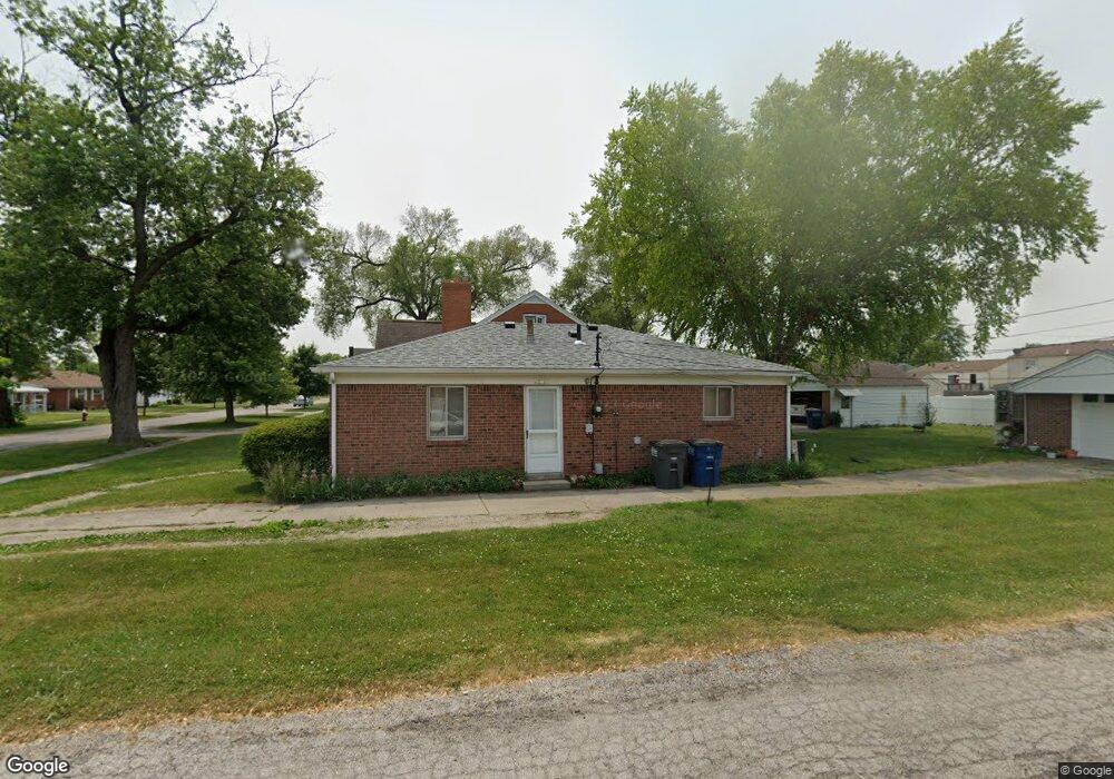 4661 Edgemont Rd, Toledo, OH 43611 - photo 1