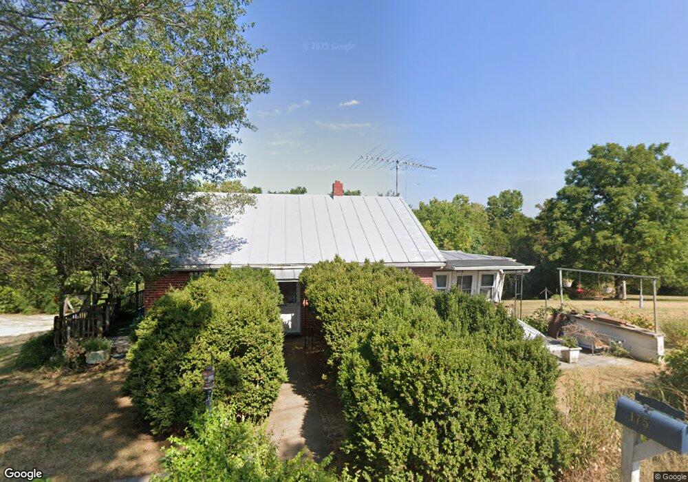 175 Thunderbird Rd, Bentonville, VA 22610 - photo 1