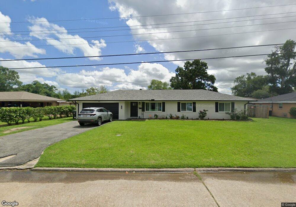 209 Morningside Dr, Lake Charles, LA 70605 - photo 1