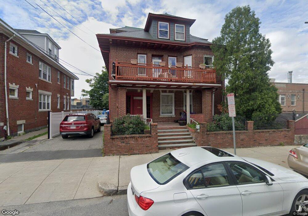 176 Shurtleff St unit 1, Chelsea, MA 02150 - photo 1