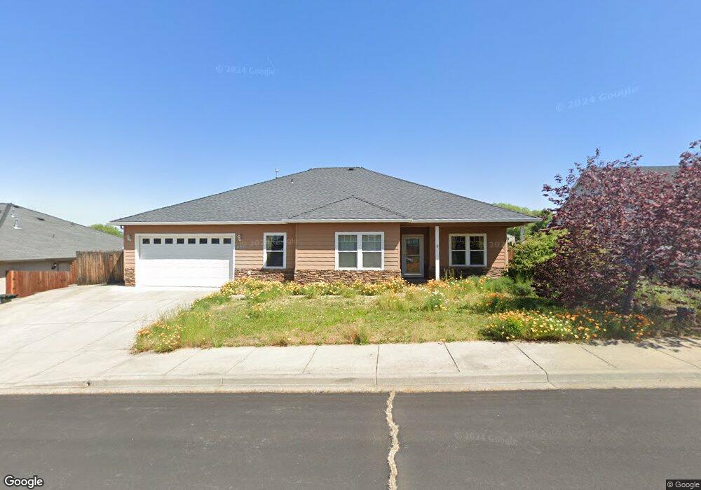 622 Nottingham Terrace, Eagle Point, OR 97524 - photo 1